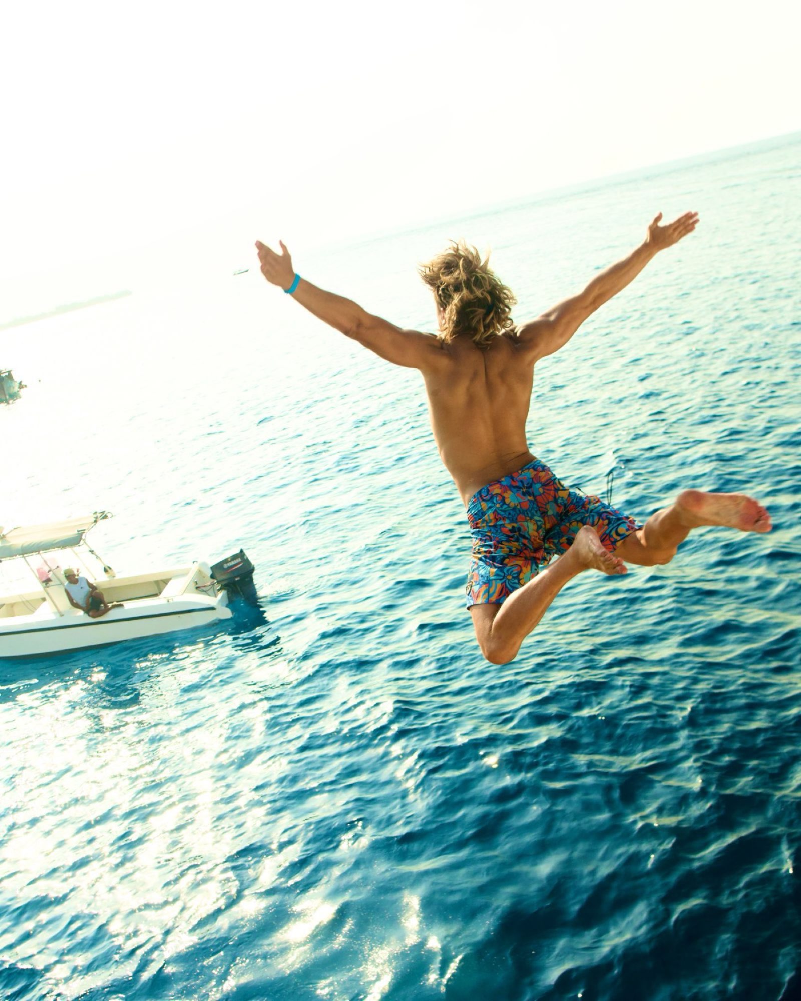 Jumping off the Stingray boat into the sea